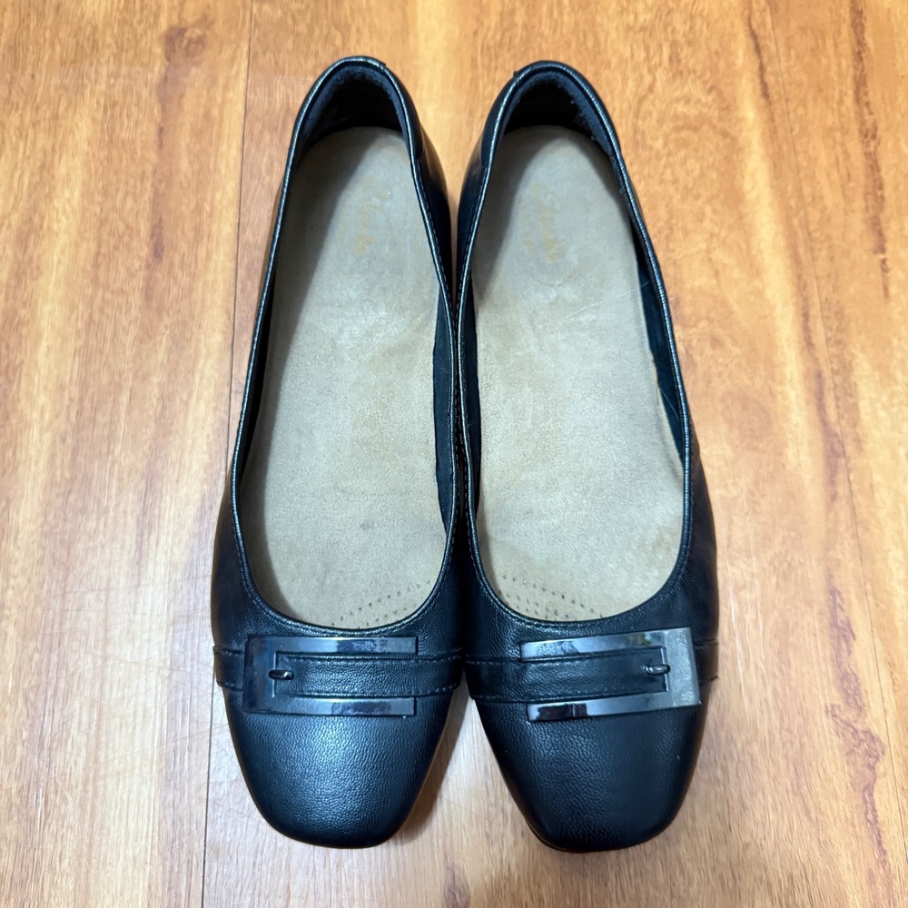 Clarks Flats Womens 11M Black Leather Square Toe Buckle Low Wedge Slip On Shoes